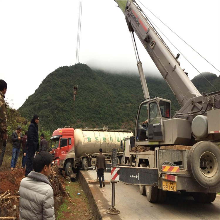 南阳吊车道路救援24小时